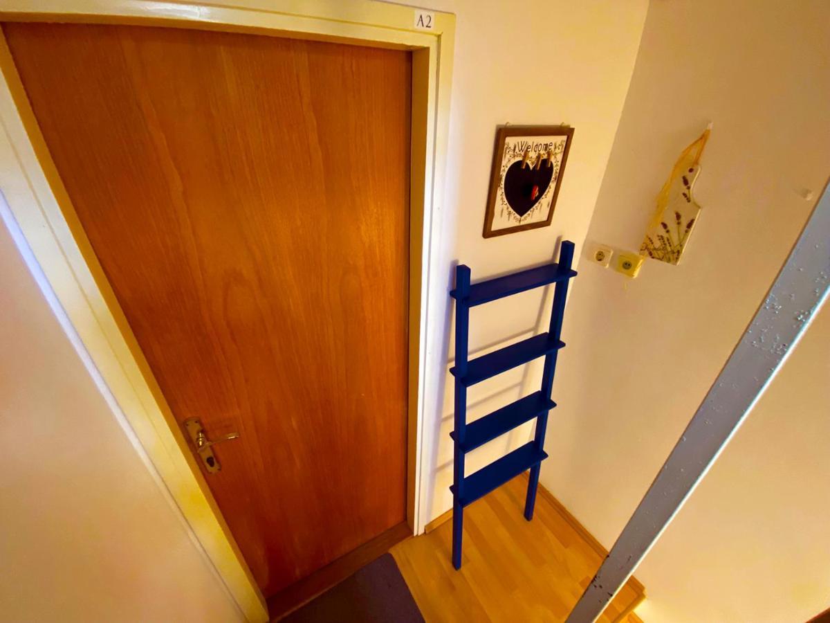 Sailor Apartments Паг Экстерьер фото